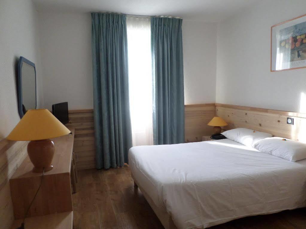 Golf Grenoble Charmeil 3*